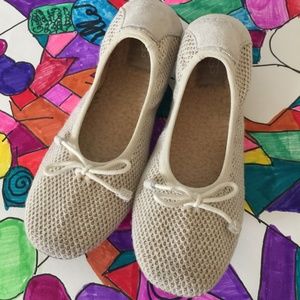UGG WHITE MESH BOW-TIE BALLET FLATS